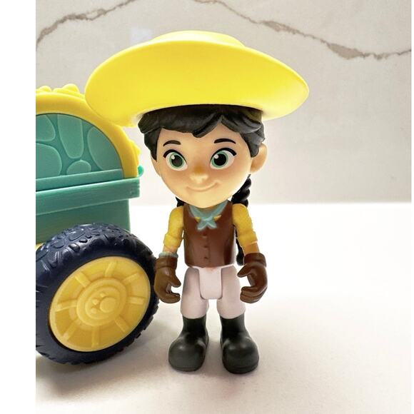 Dino Ranch Ultimate Playground Riding Adventure Min Clover Care Cart Playset Toy - Picture 2 of 9